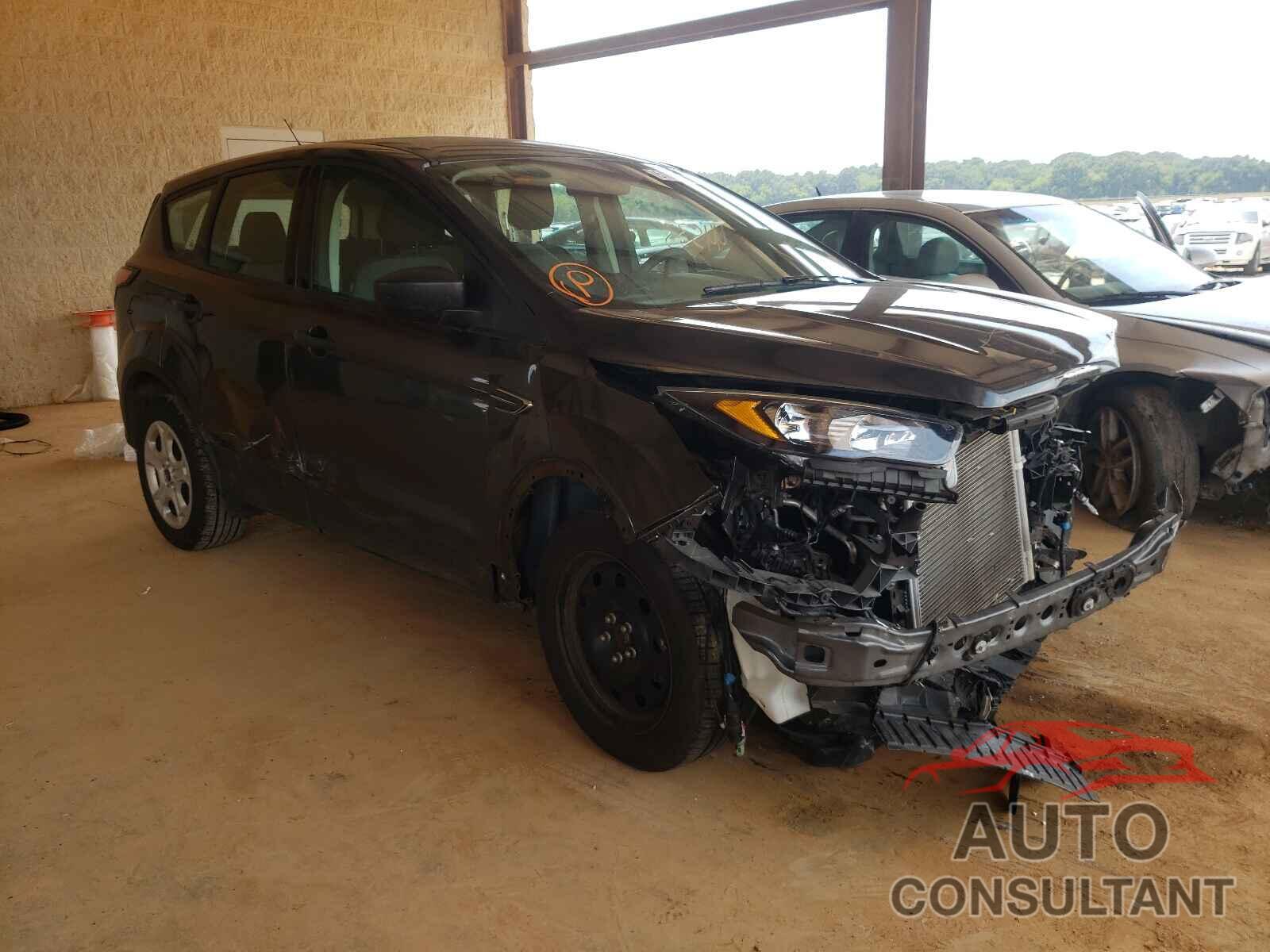 FORD ESCAPE 2018 - 1FMCU0F7XJUC94292
