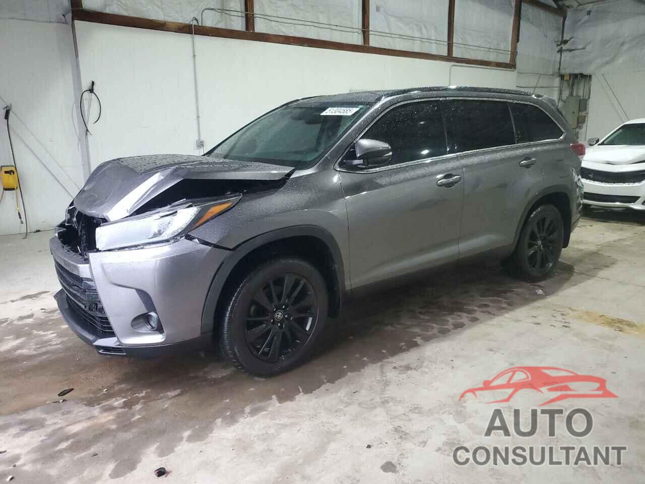 TOYOTA HIGHLANDER 2019 - 5TDJZRFHXKS604618