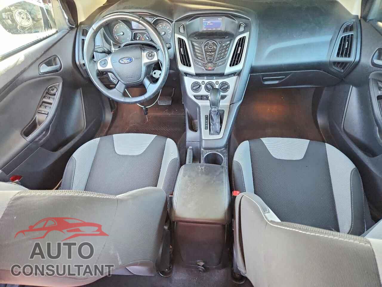 FORD FOCUS 2014 - 1FADP3F29EL309663