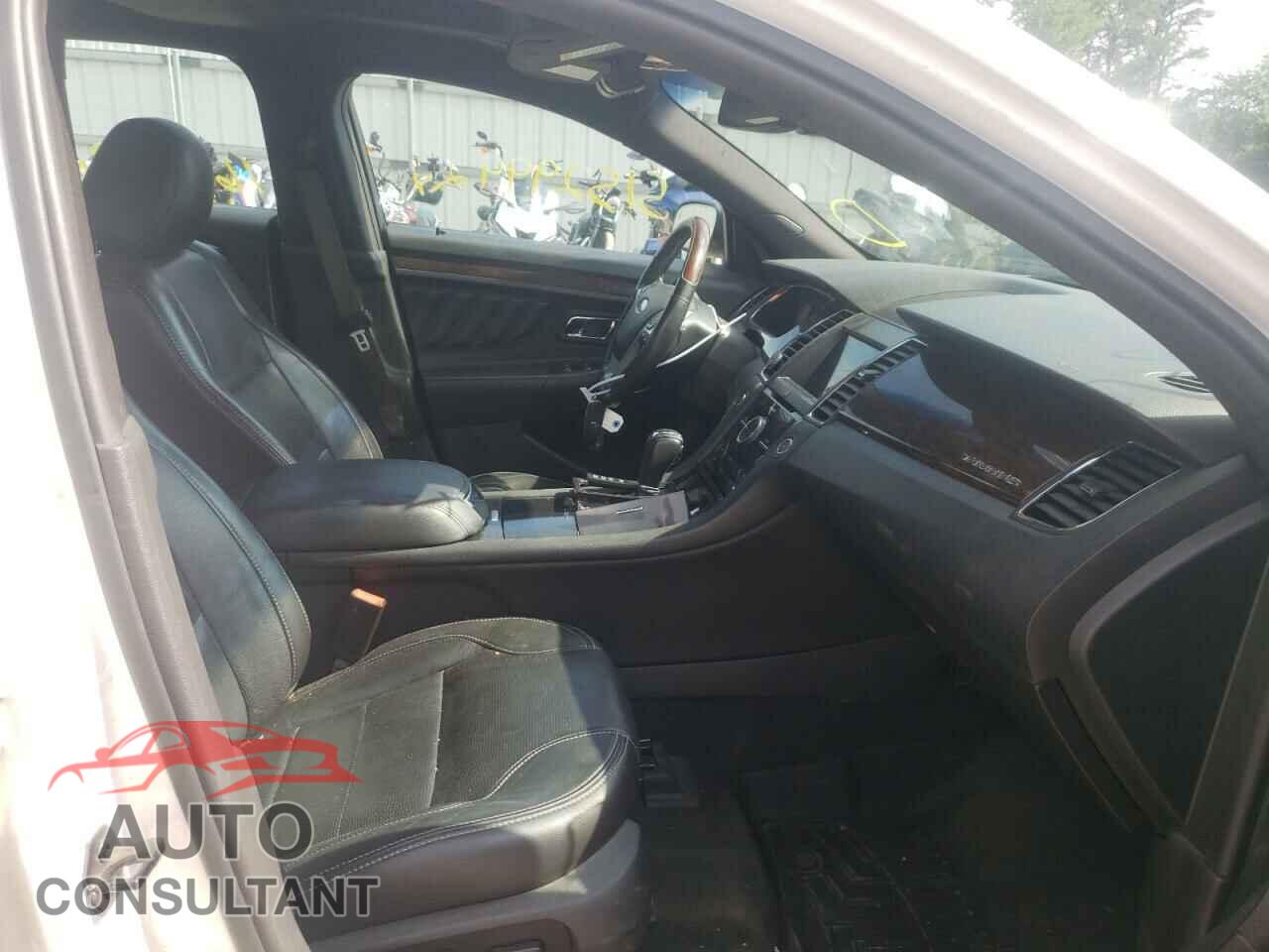 FORD TAURUS 2017 - 1FAHP2J80HG124423