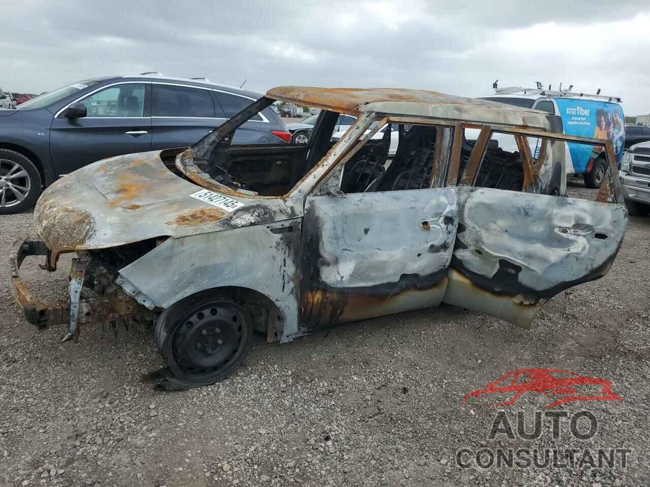 KIA SOUL 2014 - KNDJN2A23E7725639