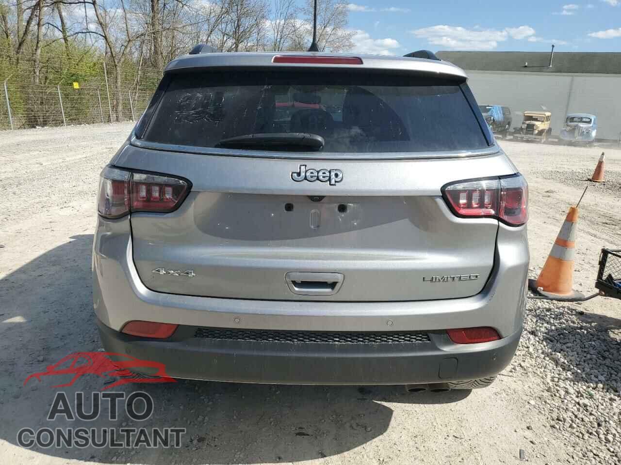 JEEP COMPASS 2019 - 3C4NJDCB3KT747525