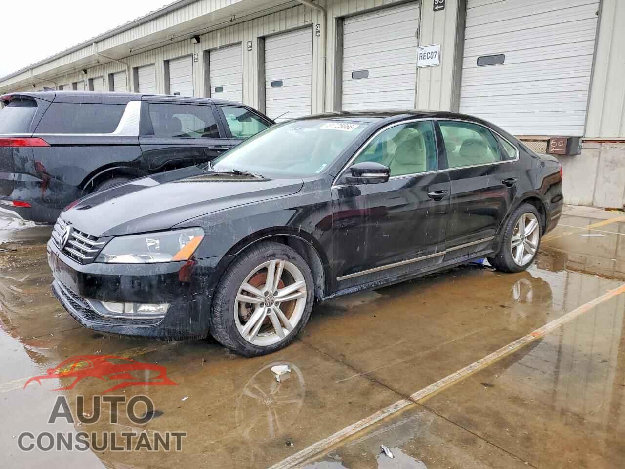 VOLKSWAGEN PASSAT 2014 - 1VWCN7A32EC010564
