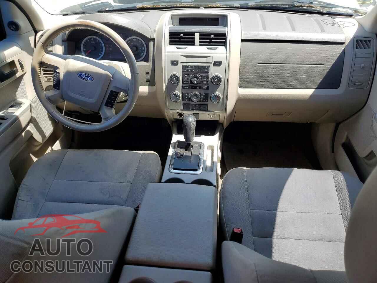 FORD ESCAPE 2011 - 1FMCU0D73BKA54551