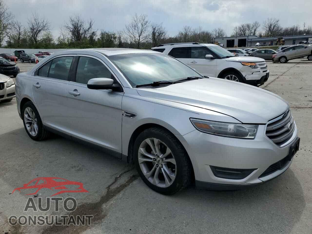 FORD TAURUS 2013 - 1FAHP2E81DG159721
