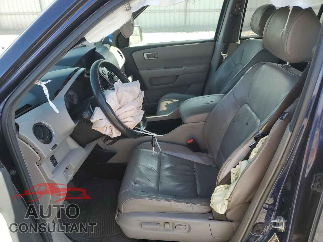 HONDA PILOT 2013 - 5FNYF4H56DB007938