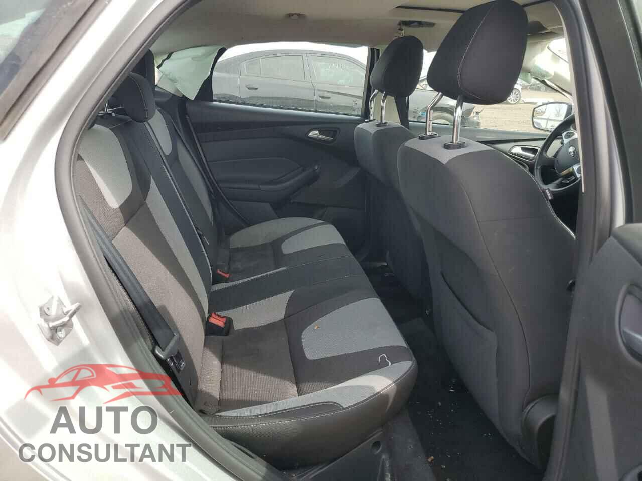 FORD FOCUS 2012 - 1FAHP3F20CL281623