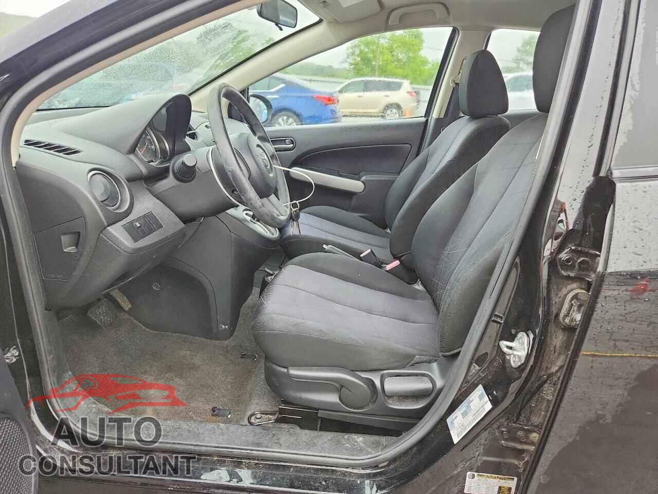 MAZDA 2 2013 - JM1DE1KY1D0159658