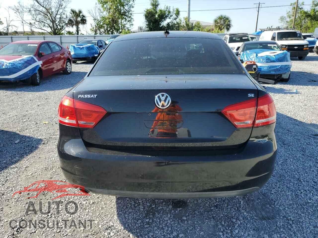 VOLKSWAGEN PASSAT 2014 - 1VWBP7A33EC002012