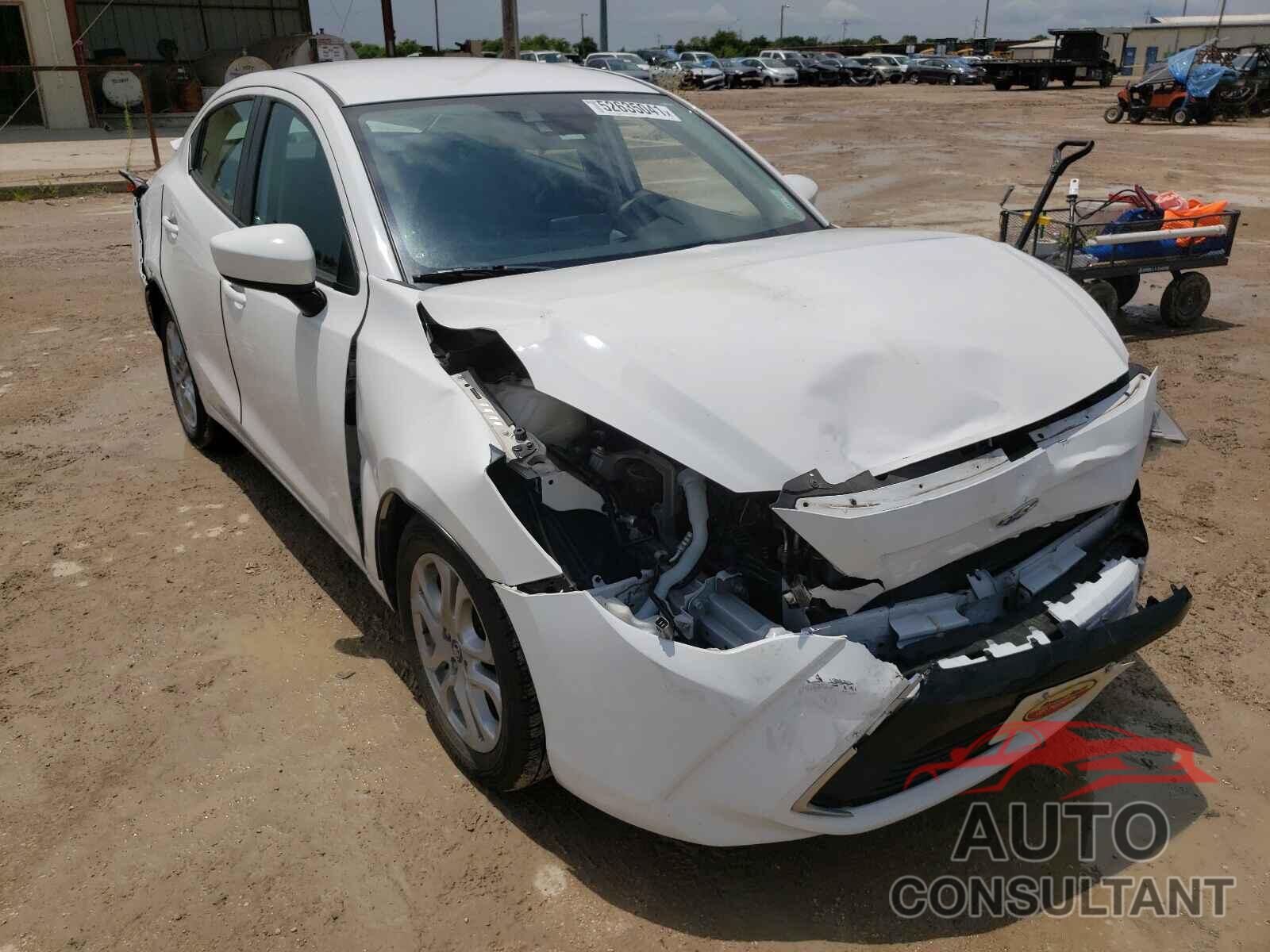 TOYOTA YARIS 2018 - 3MYDLBYV9JY309091