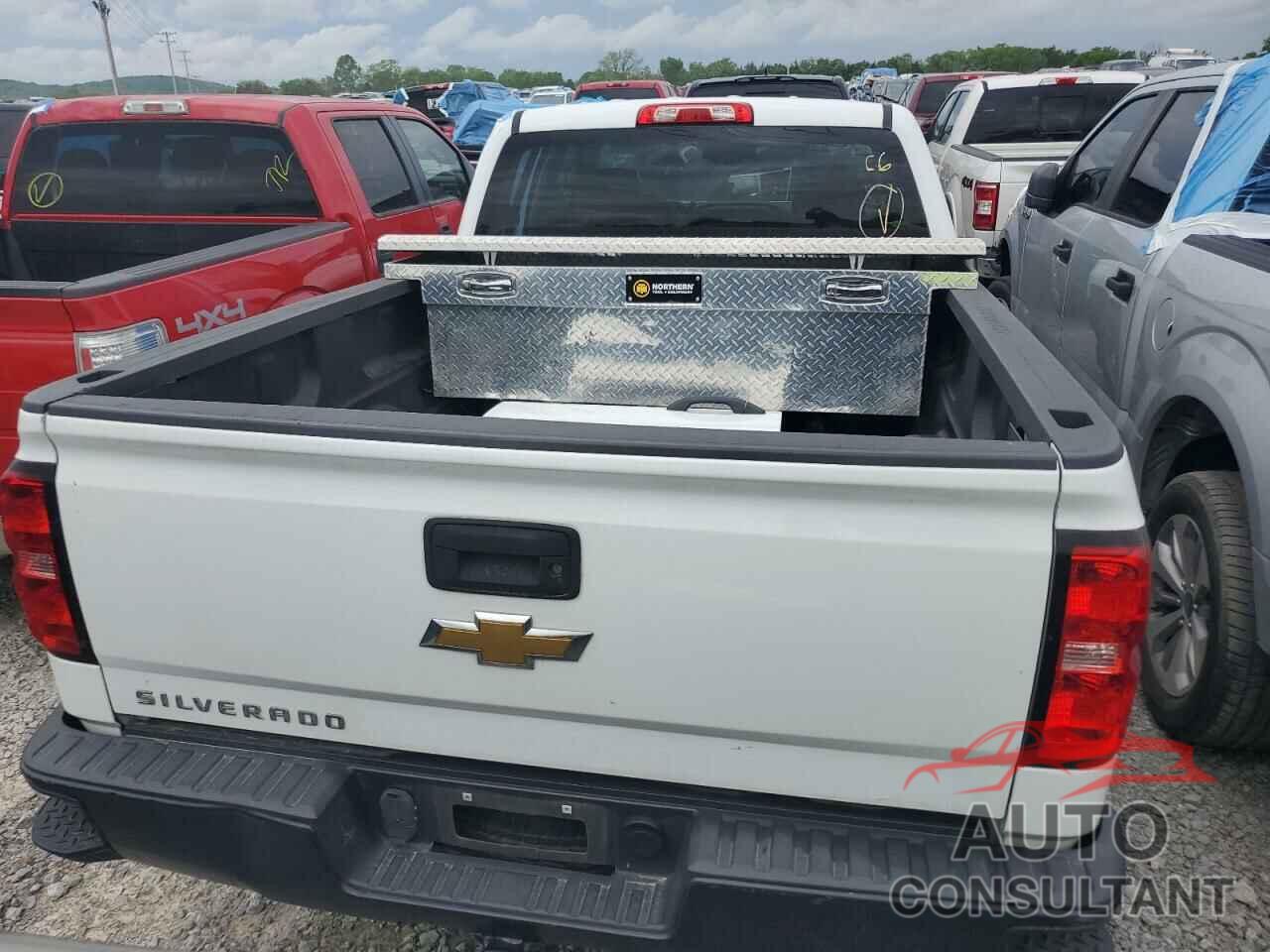 CHEVROLET ALL Models 2018 - 1GCRCNEC6JZ270362