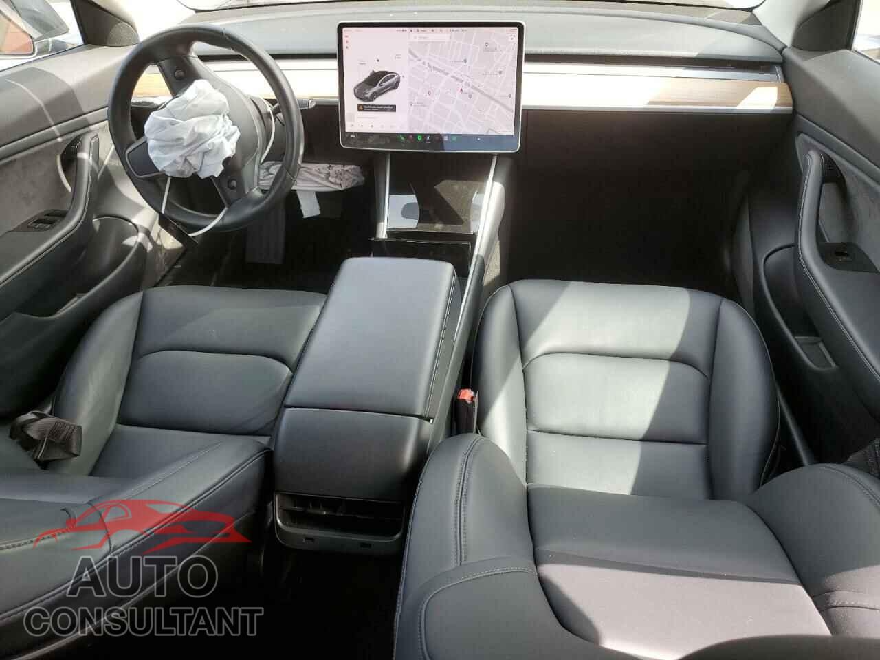 TESLA MODEL 3 2018 - 5YJ3E1EA5JF043192