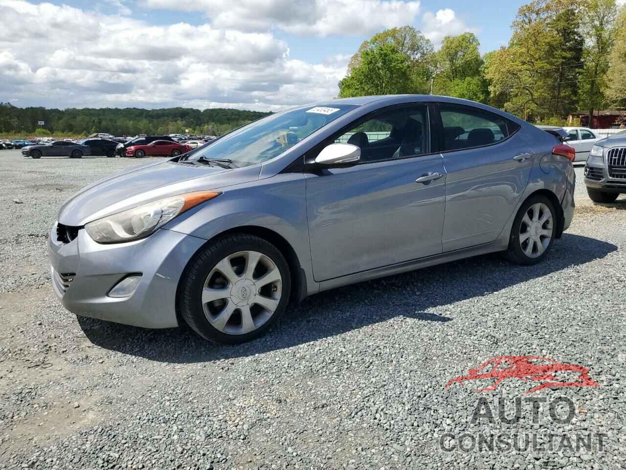 HYUNDAI ELANTRA 2013 - KMHDH4AE6DU747155