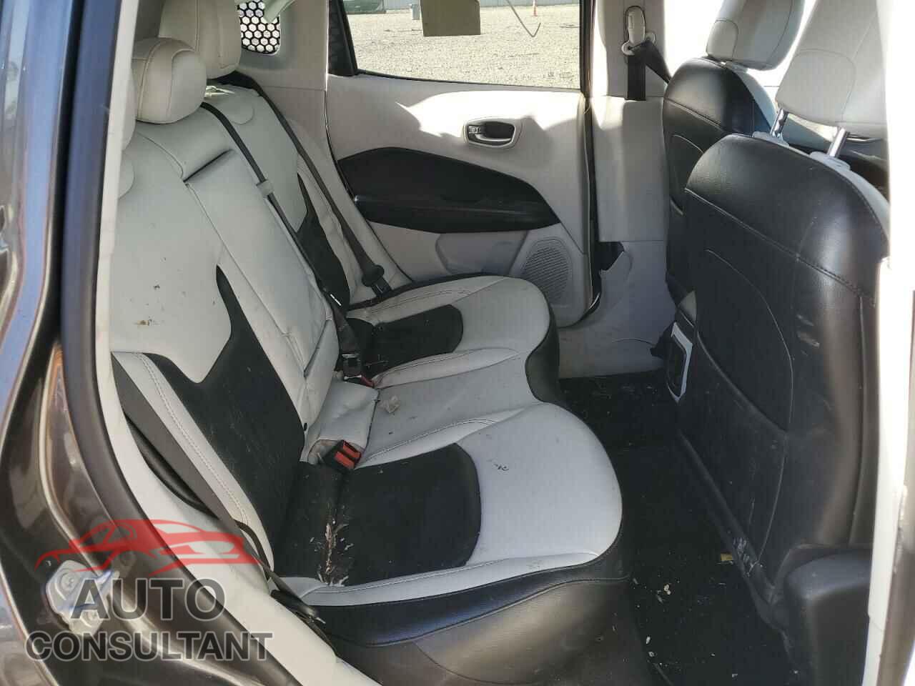 JEEP COMPASS 2021 - 3C4NJDCB7MT515139