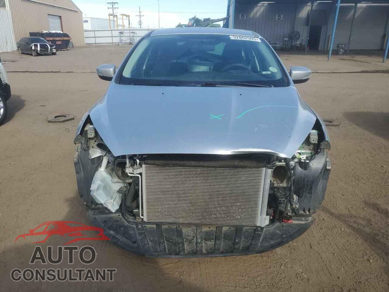 FORD FOCUS 2017 - 1FADP3M29HL319178
