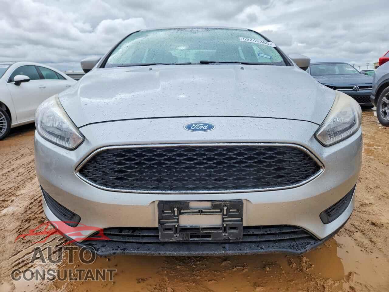 FORD FOCUS 2018 - 1FADP3FE3JL214312
