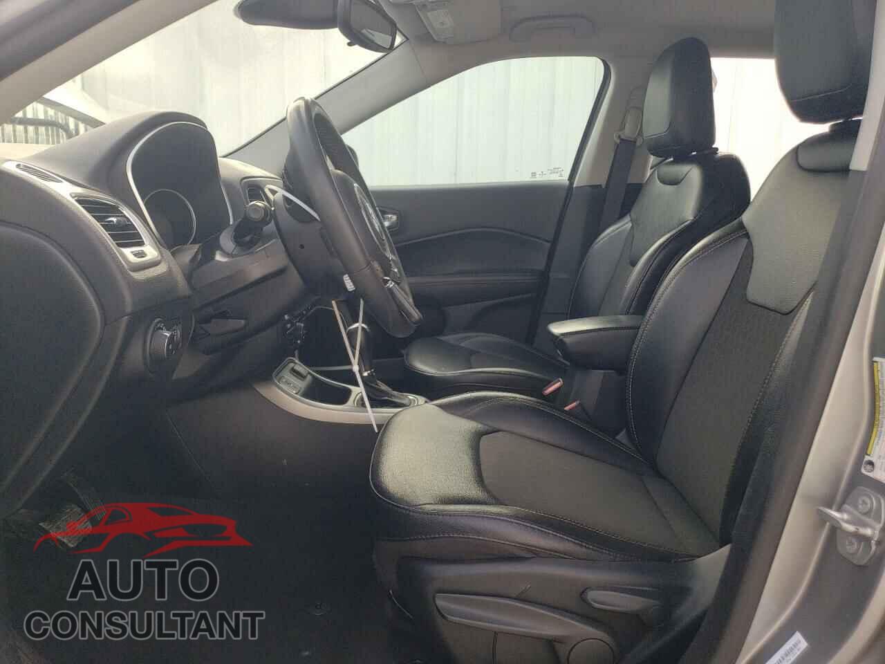 JEEP COMPASS 2021 - 3C4NJCBB3MT510337