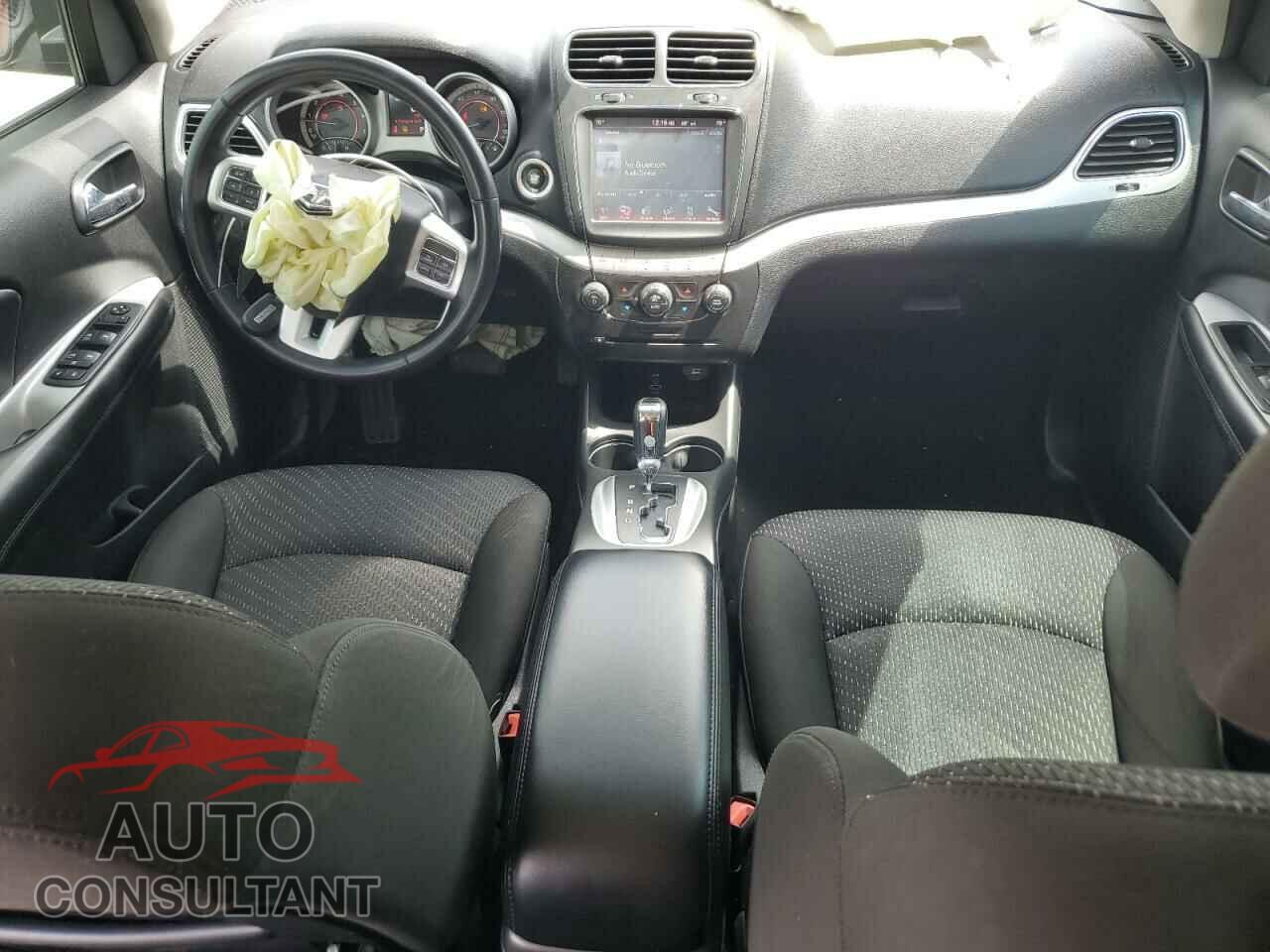 DODGE JOURNEY 2019 - 3C4PDCBB8KT872886