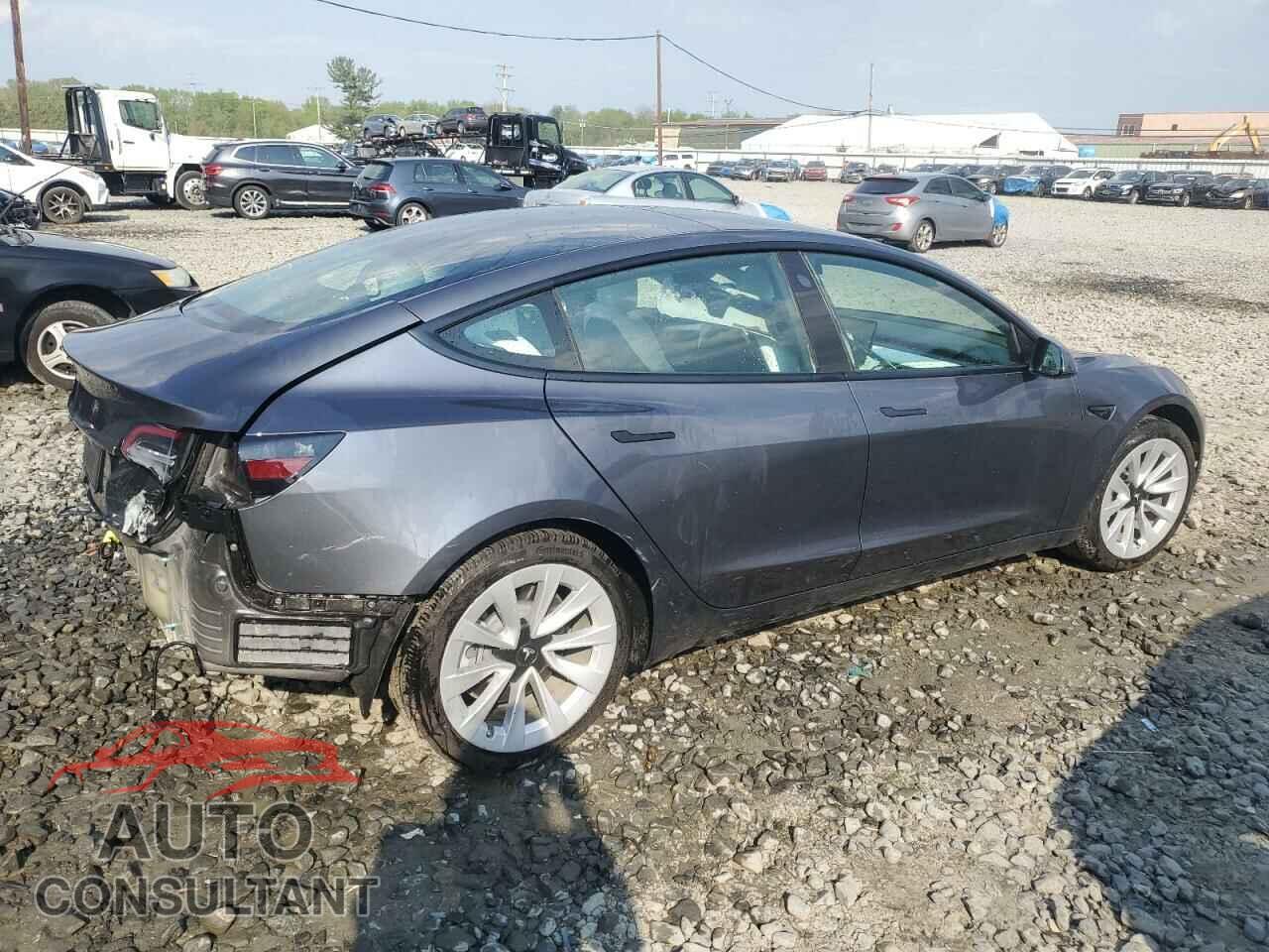 TESLA MODEL 3 2022 - 5YJ3E1EB3NF260318
