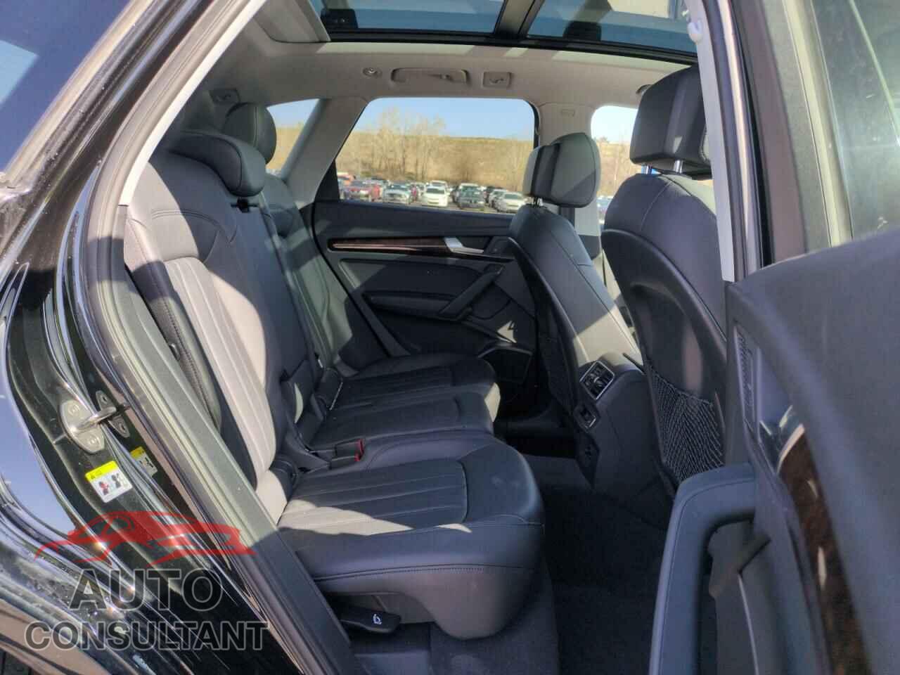 AUDI Q5 2018 - WA1BNAFY4J2024928