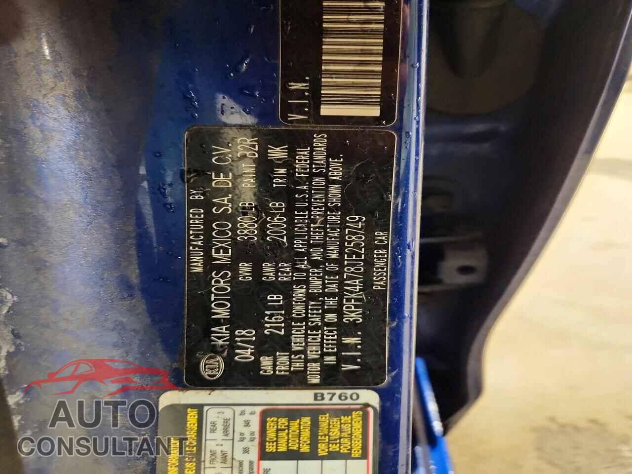 KIA FORTE 2018 - 3KPFK4A78JE258749