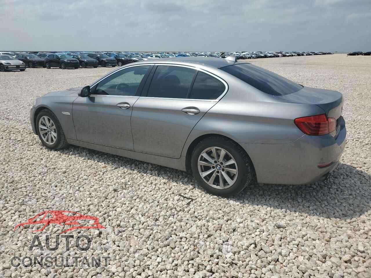 BMW 5 SERIES 2016 - WBA5A5C56GG353493