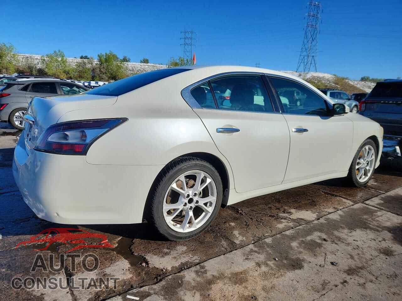NISSAN MAXIMA 2013 - 1N4AA5AP5DC840392