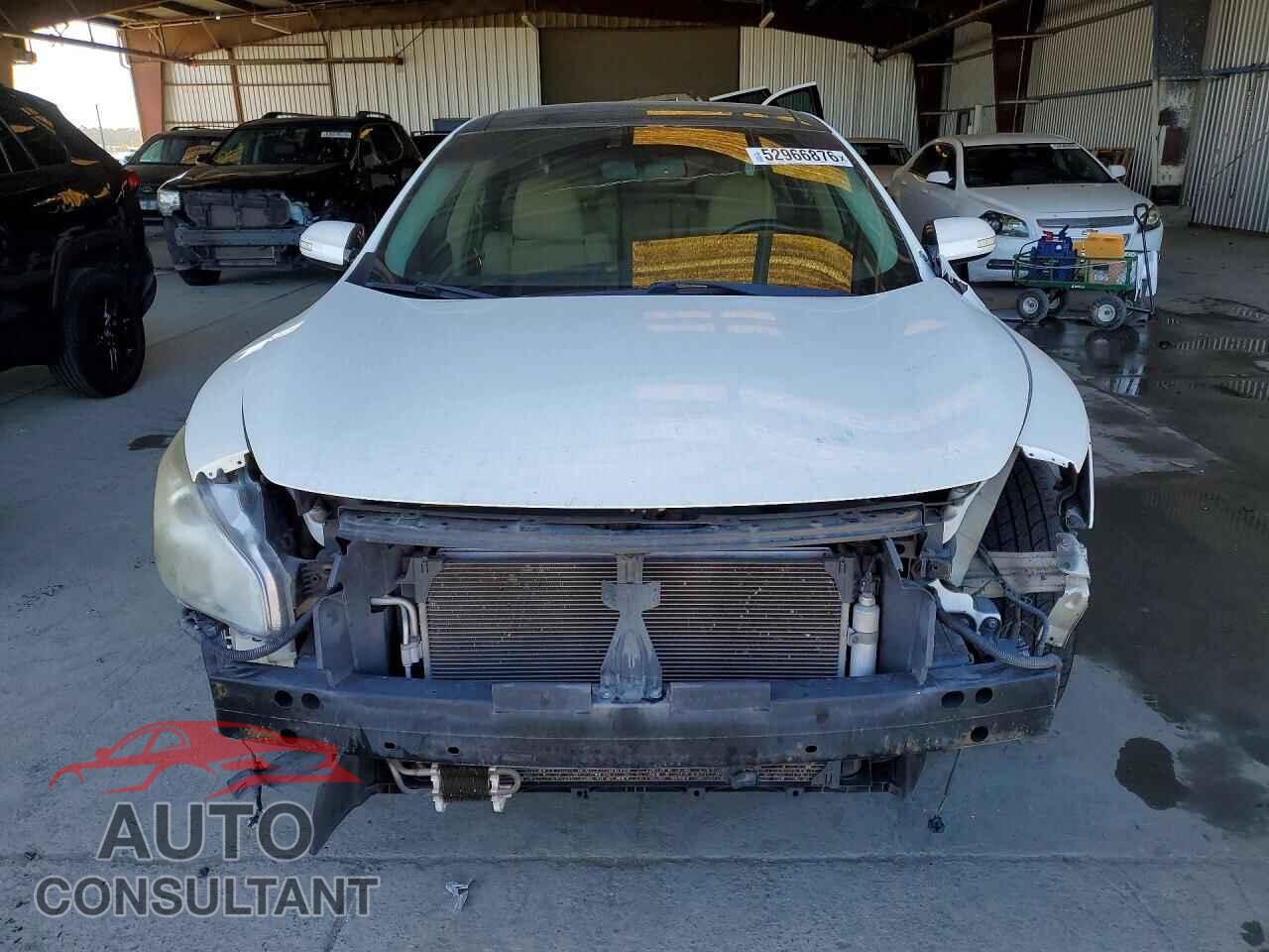 NISSAN MAXIMA 2011 - 1N4AA5AP8BC831781