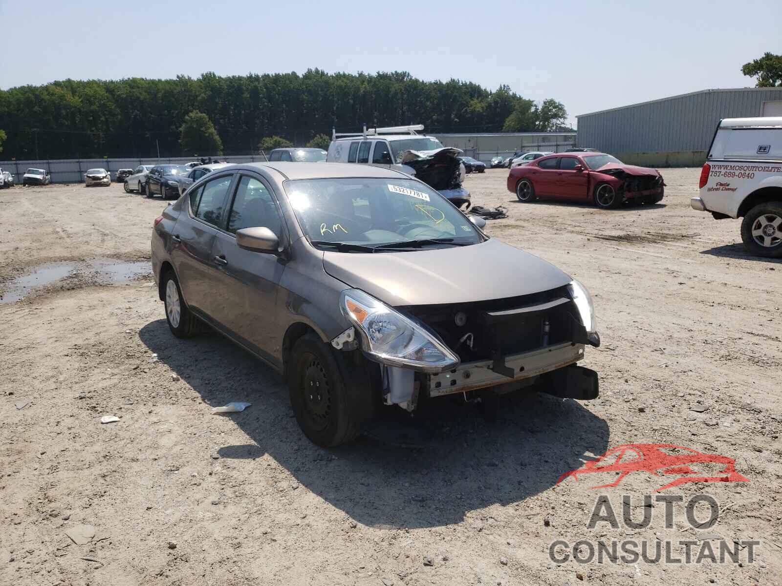 NISSAN VERSA 2017 - 3N1CN7AP8HL846977