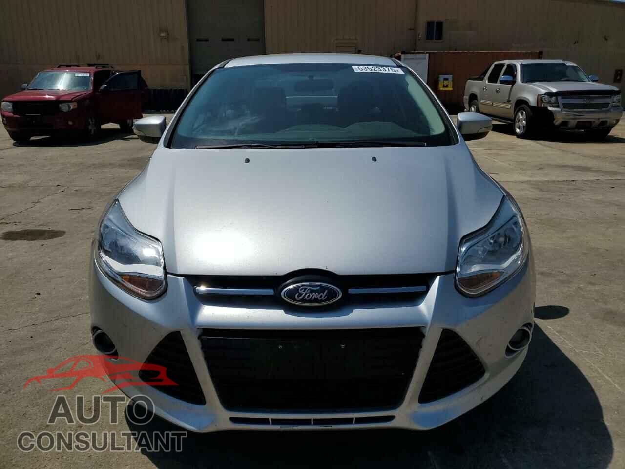 FORD FOCUS 2013 - 1FADP3J28DL181809