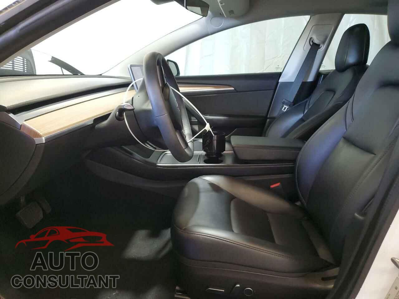 TESLA MODEL 3 2021 - 5YJ3E1EBXMF053875