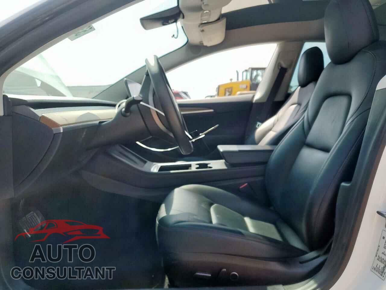 TESLA MODEL 3 2021 - 5YJ3E1EA8MF961717