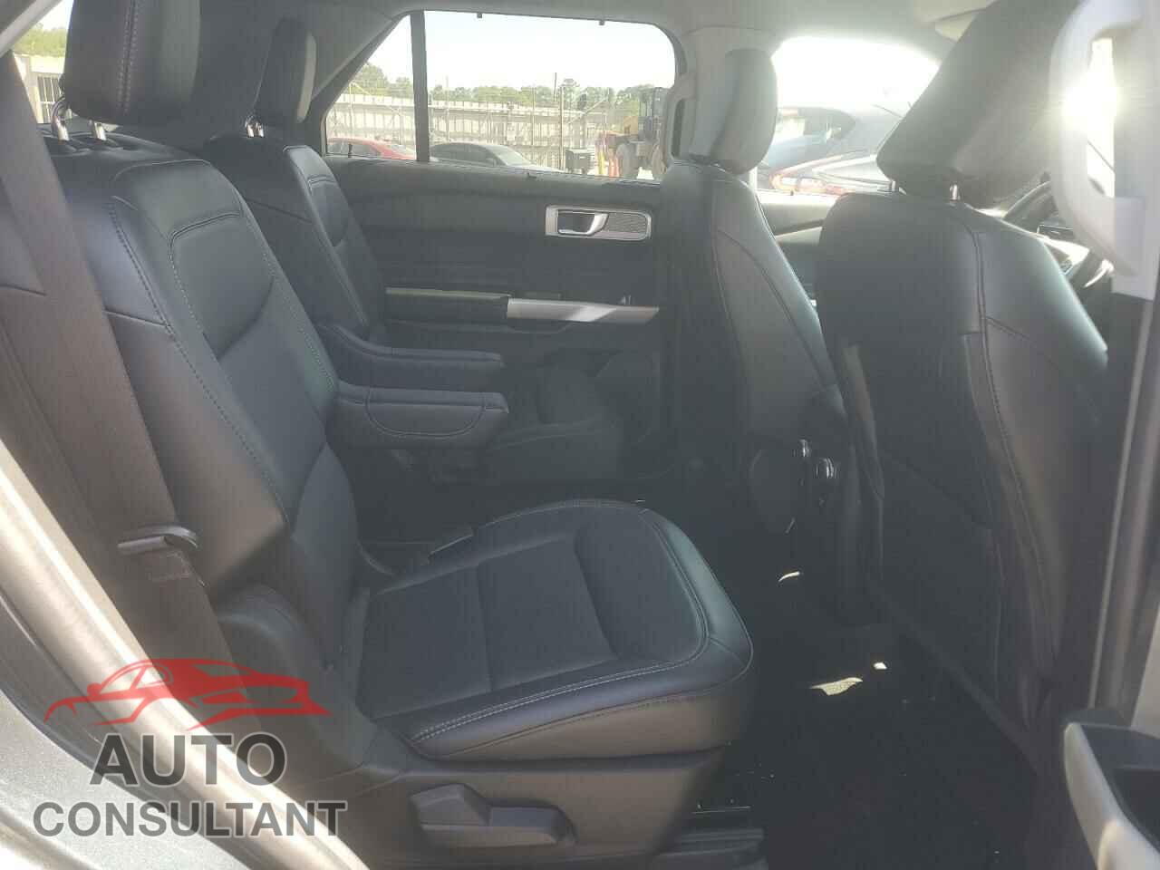 FORD EXPLORER 2022 - 1FMSK7FH5NGA64411