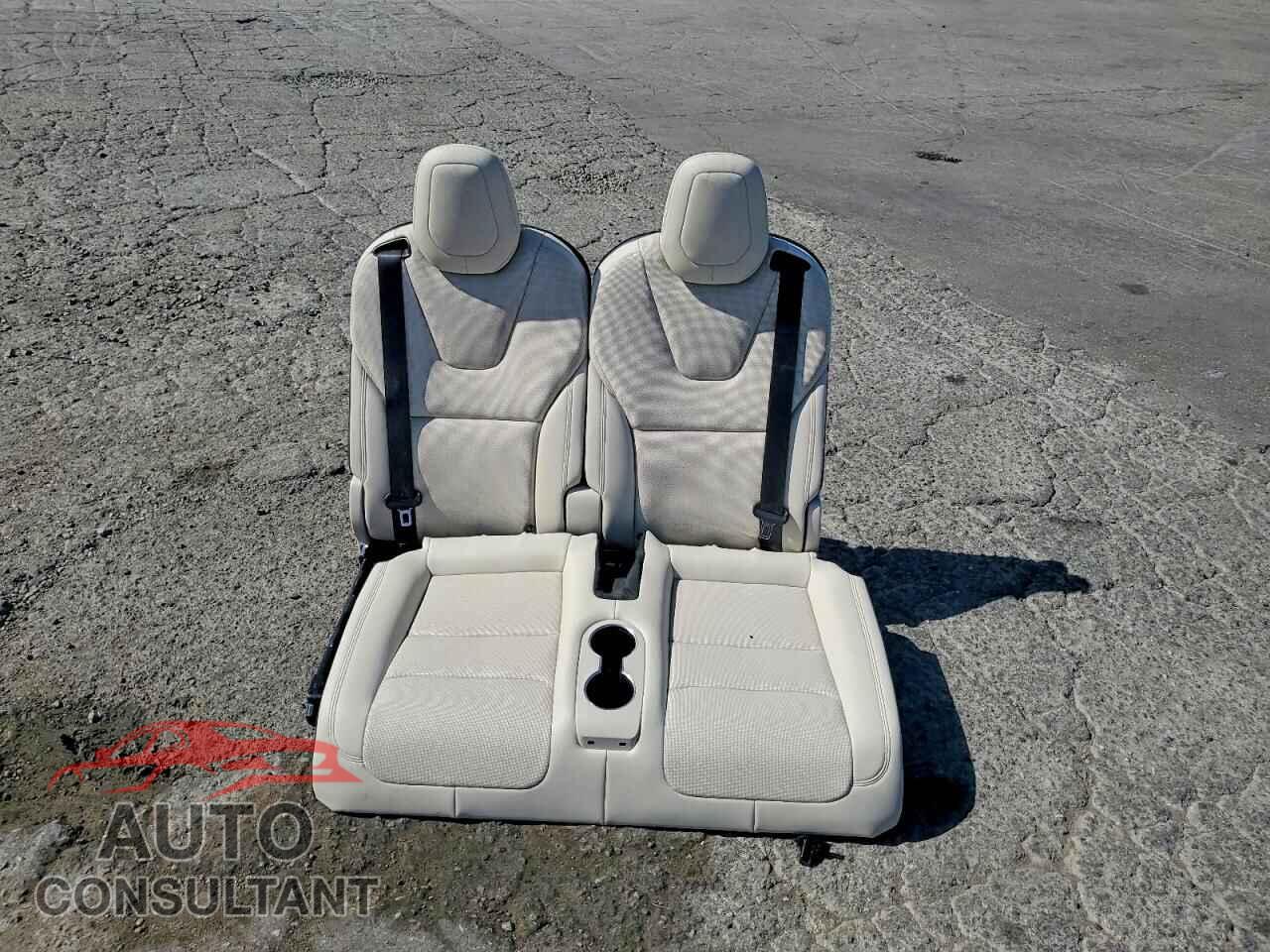 TESLA MODEL X 2026 - 7SAXCBE59TF473345