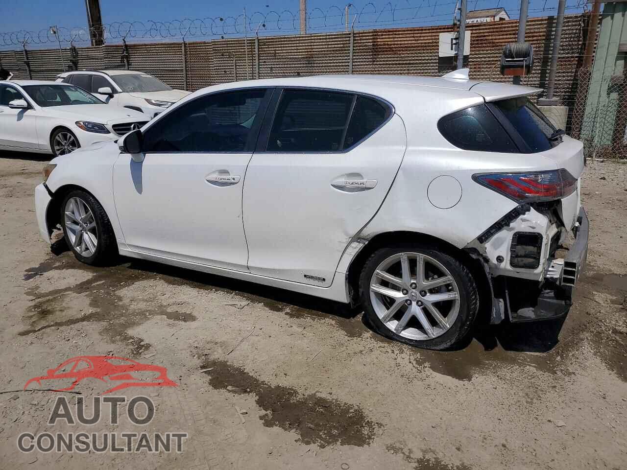 LEXUS CT 200 2015 - JTHKD5BH1F2227335