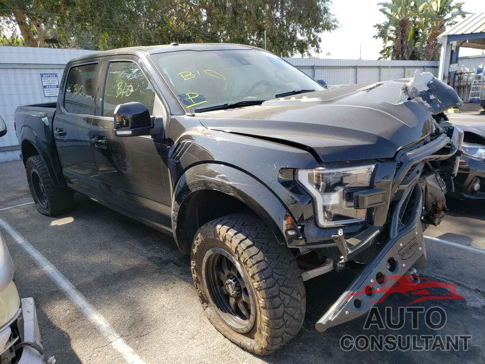 FORD F150 SVT 2018 - 1FTFW1RG8JFC45691