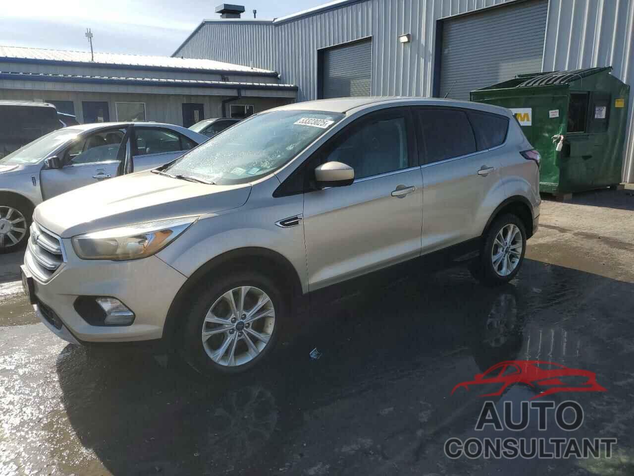FORD ESCAPE 2017 - 1FMCU9GDXHUC70366