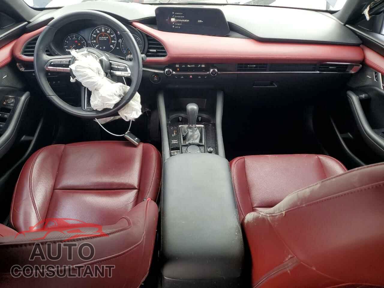 MAZDA 3 2020 - JM1BPANM7L1154130