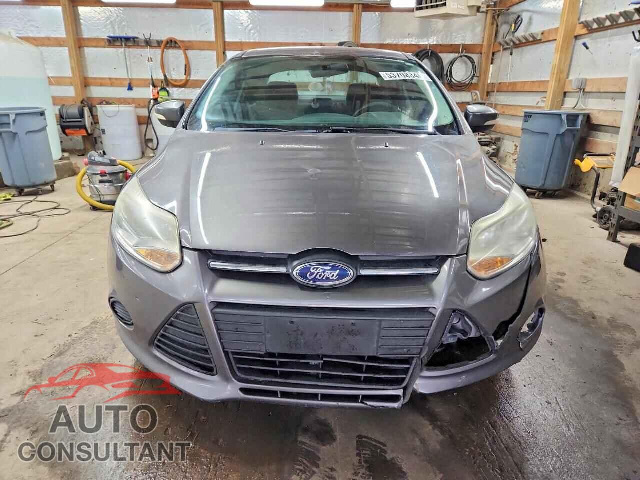 FORD FOCUS 2014 - 1FADP3F23EL332999