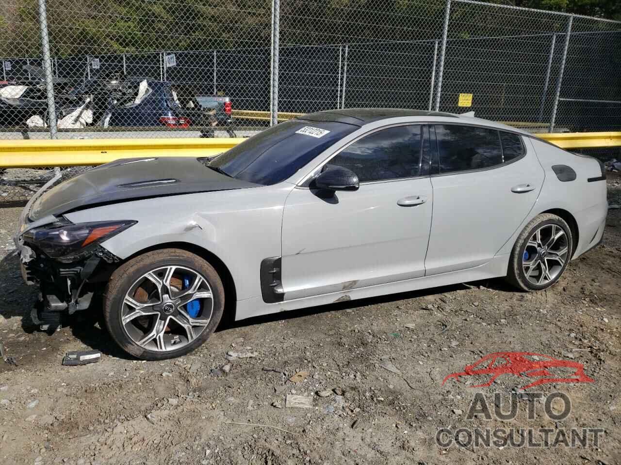 KIA STINGER 2018 - KNAE45LC3J6040257