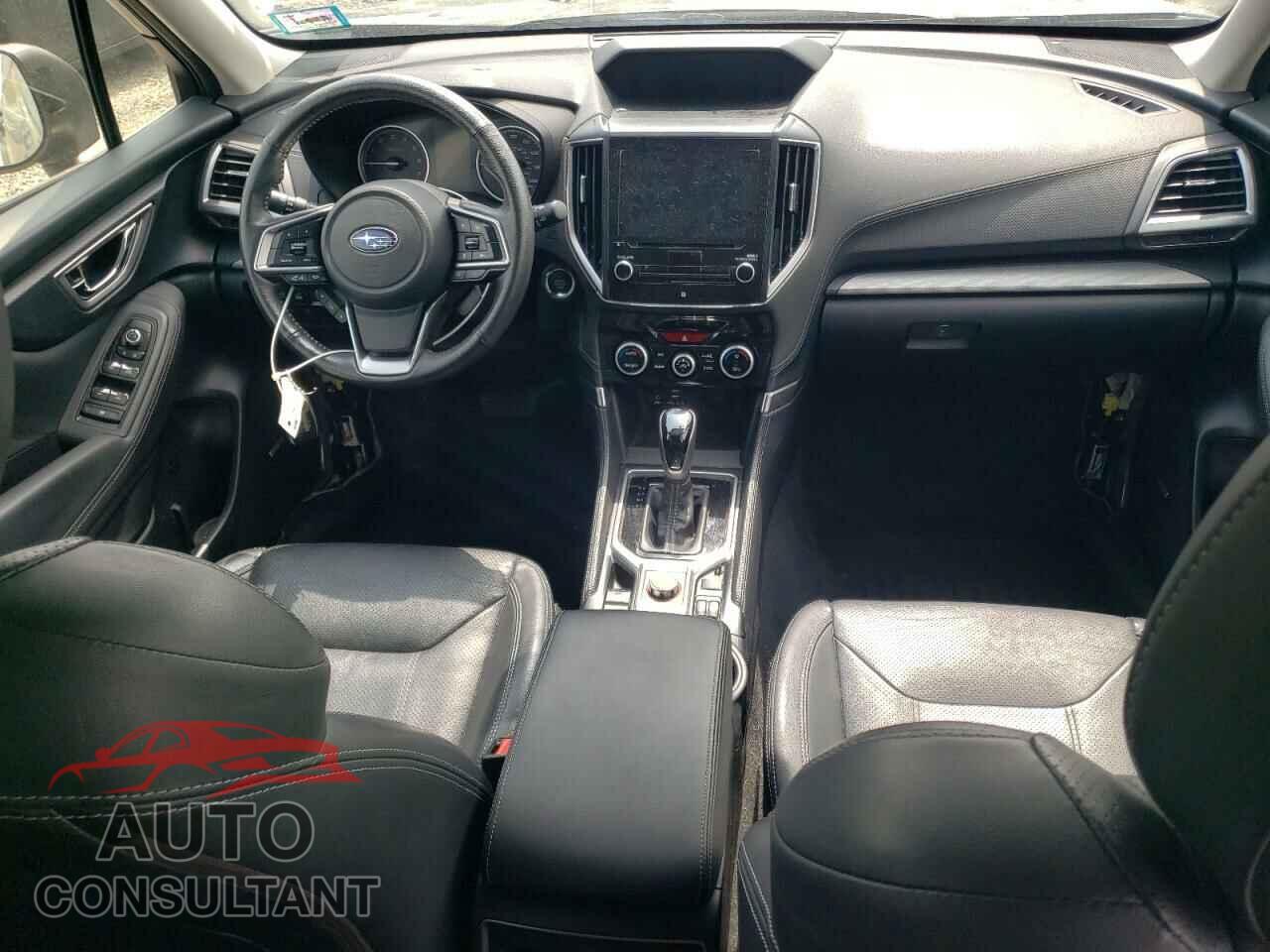 SUBARU FORESTER 2019 - JF2SKAUC2KH415632
