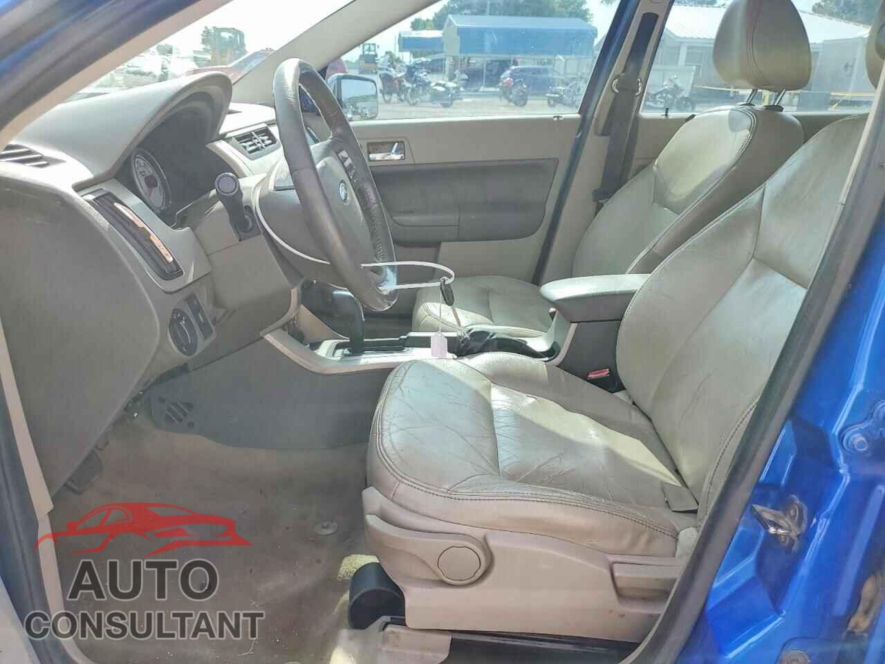FORD FOCUS 2010 - 1FAHP3HN8AW196211