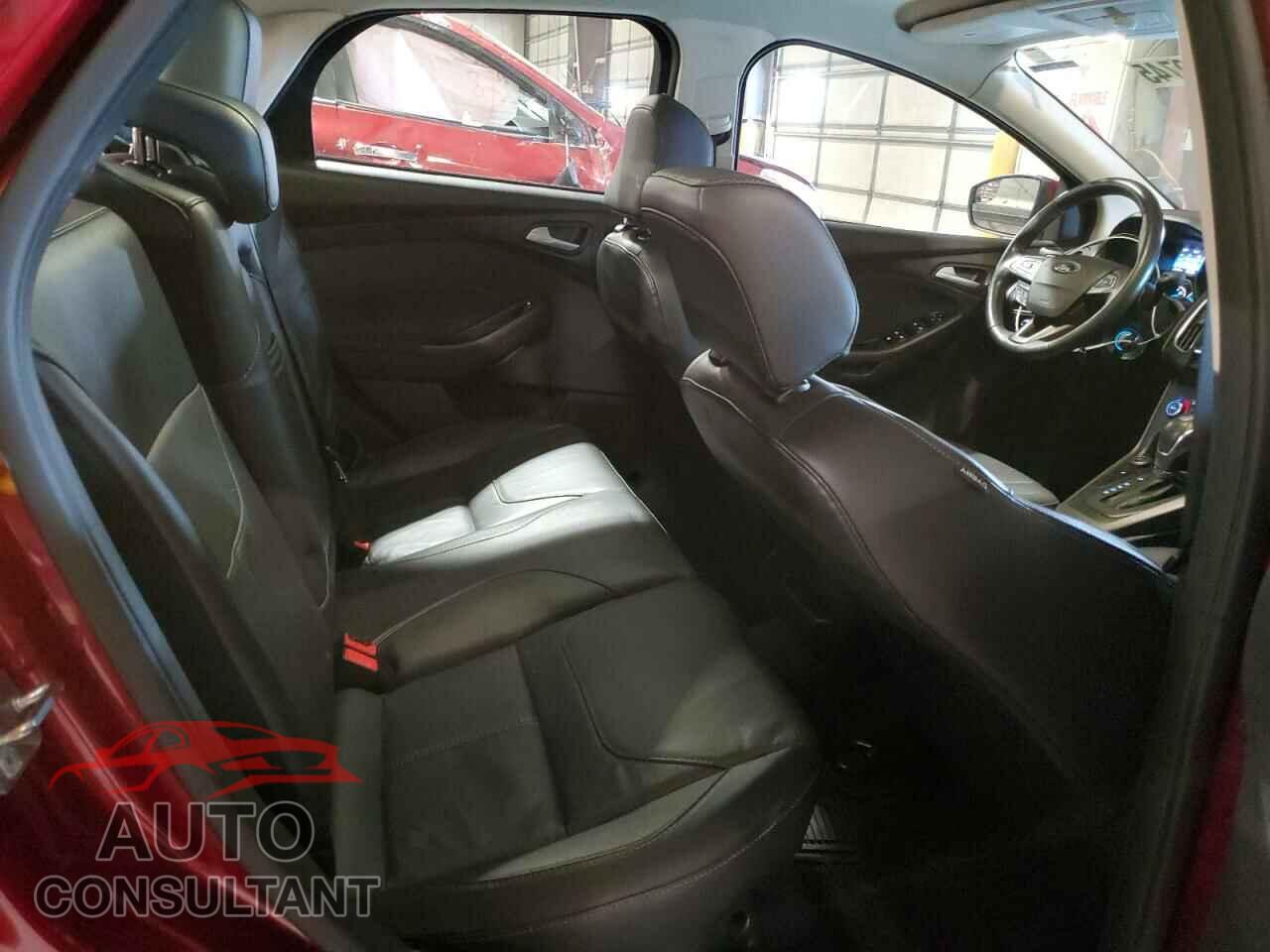 FORD FOCUS 2016 - 1FADP3F25GL266796