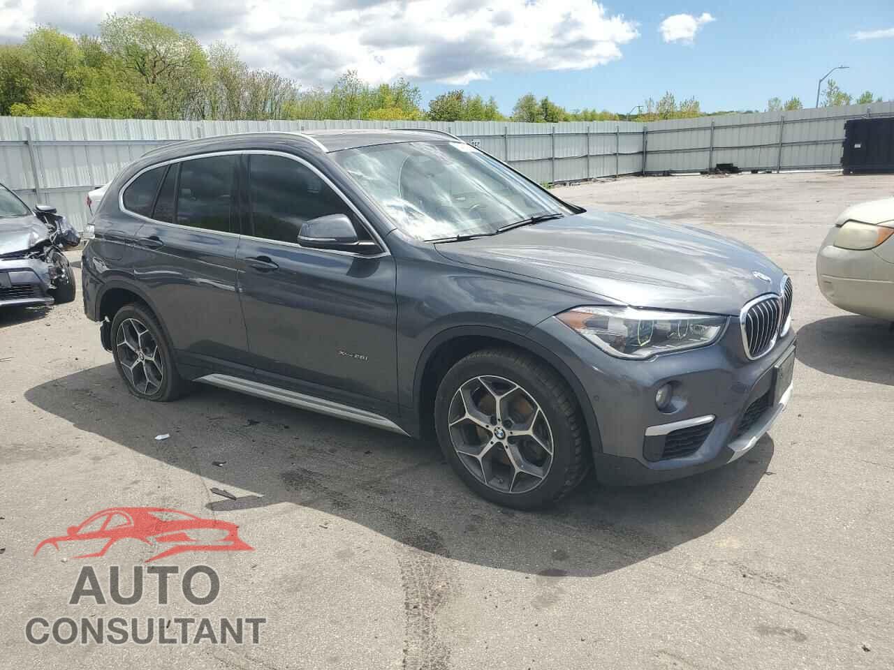 BMW X1 2017 - WBXHT3C32H5F77862
