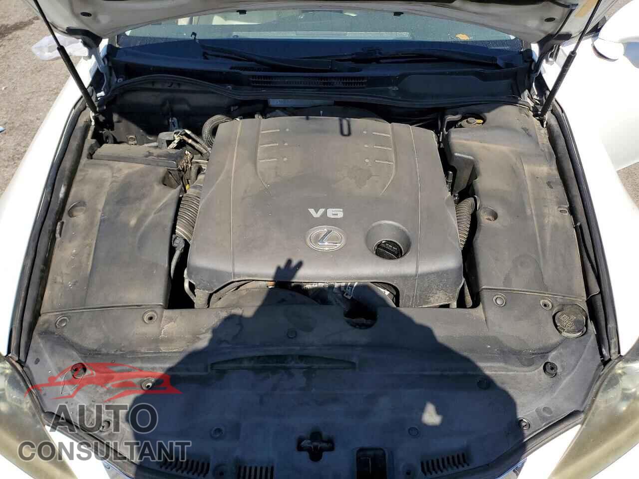 LEXUS IS 2011 - JTHBF5C24B5156189