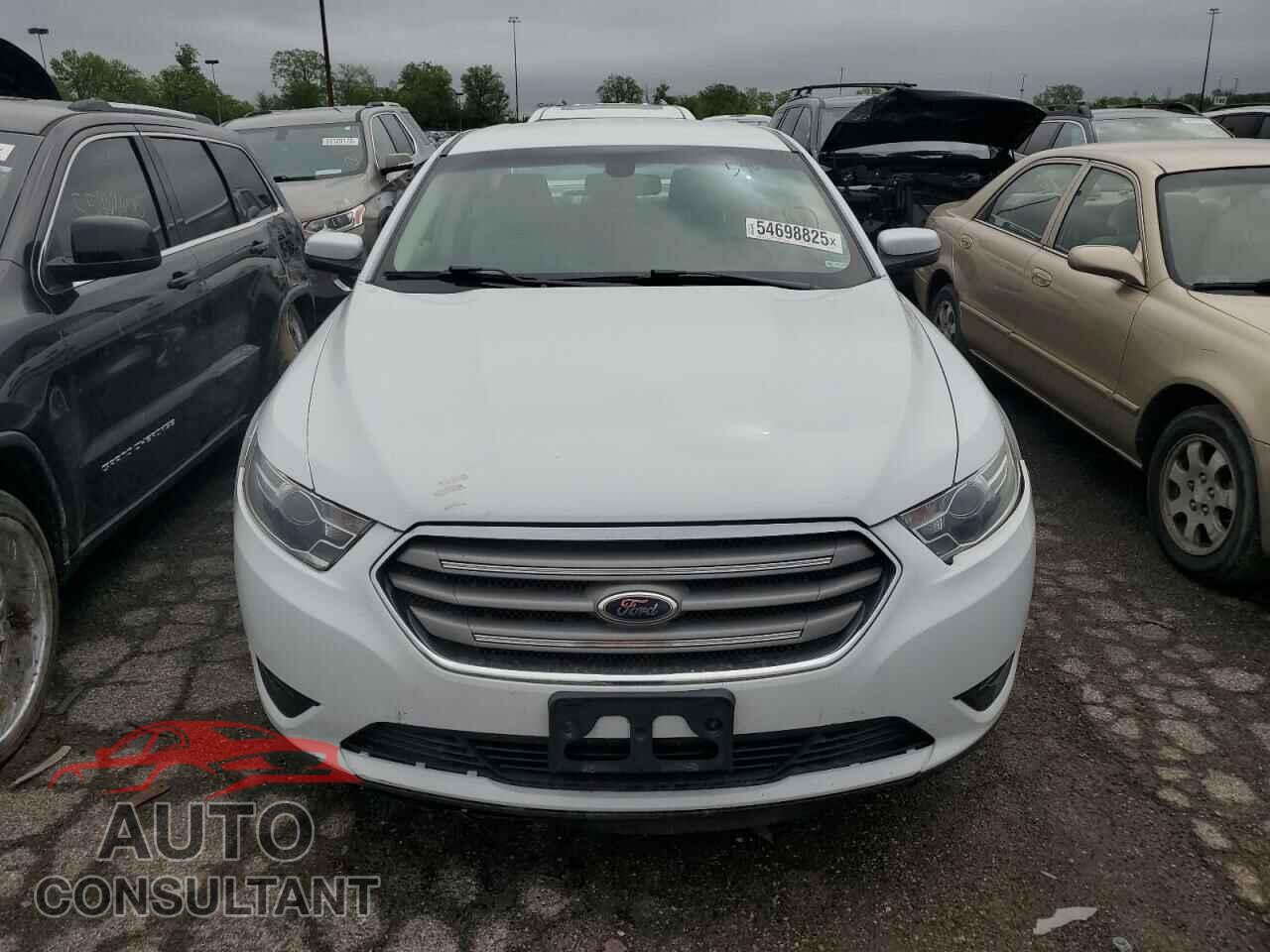 FORD TAURUS 2015 - 1FAHP2E86FG176064