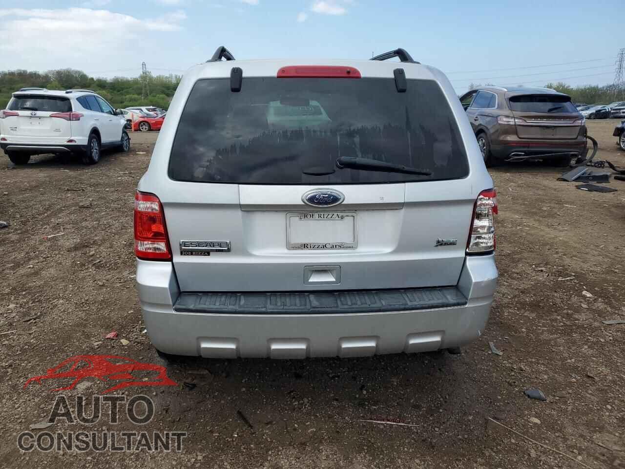 FORD ESCAPE 2011 - 1FMCU0DG1BKC70642