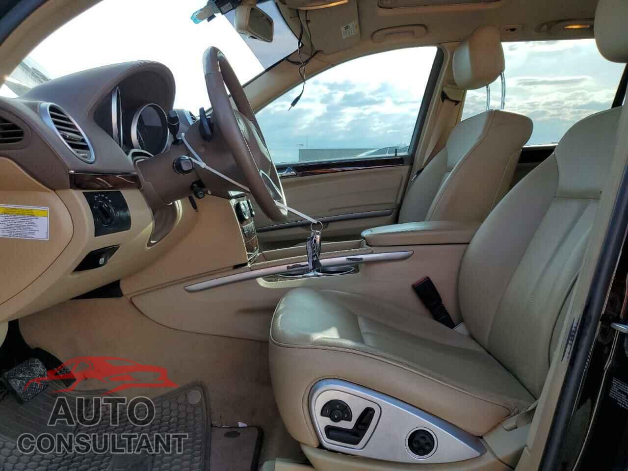 MERCEDES-BENZ GL-CLASS 2012 - 4JGBF7BE6CA764406