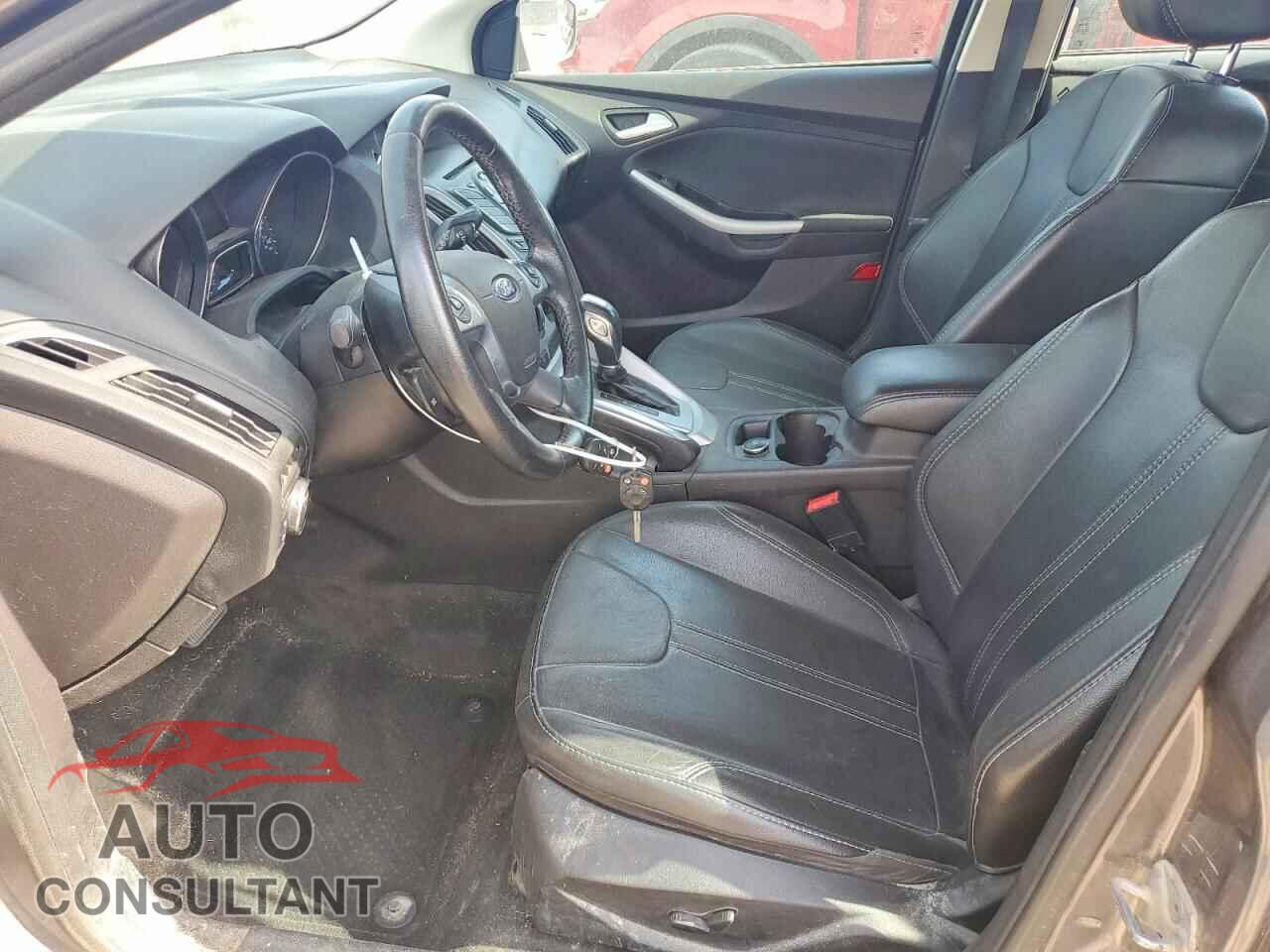 FORD FOCUS 2014 - 1FADP3K23EL147972