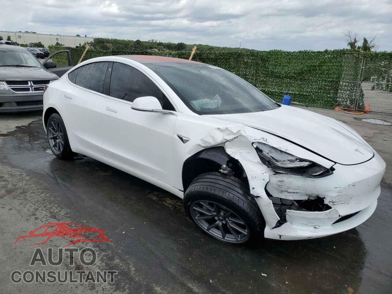 TESLA MODEL 3 2018 - 5YJ3E1EA2JF010635